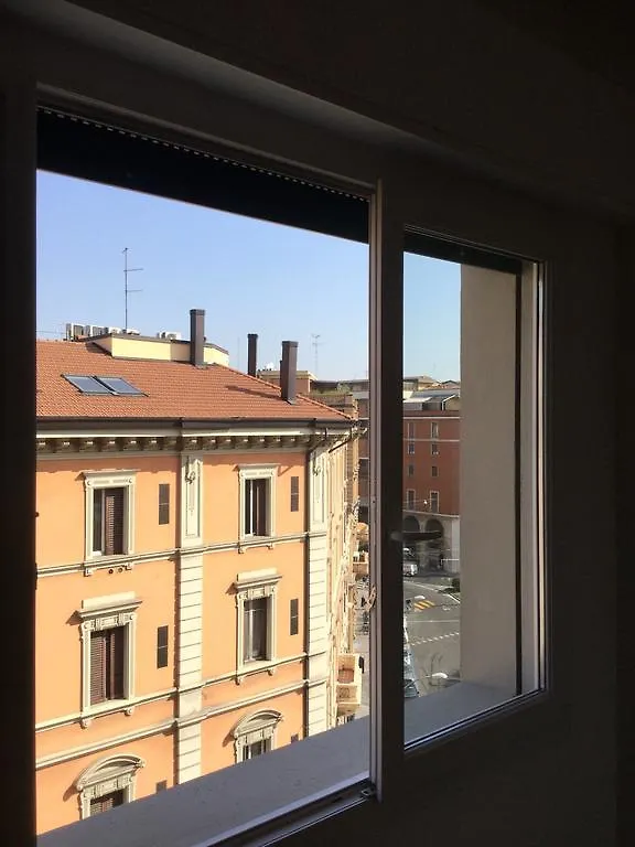 Stayinbologna 2 Италия